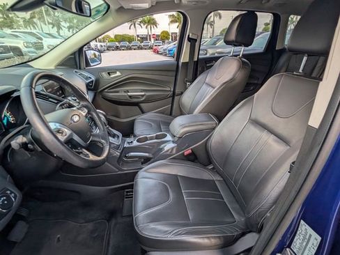 Used 2013 Ford Escape Titanium w/ Parking Technology Pkg AWD/4WD image 5