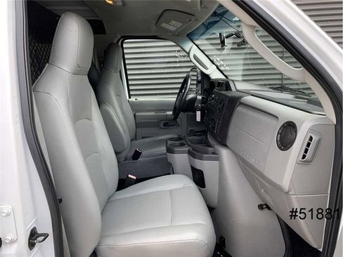 Used 2014 Ford E-150 and Econoline 150 image 27
