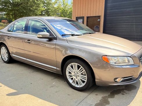 Used 2009 Volvo S80 T6 image 12