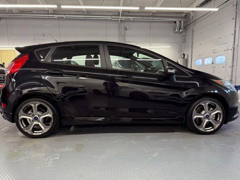 Used 2017 Ford Fiesta ST image 6