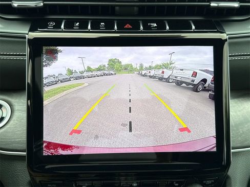 New 2025 Jeep Grand Cherokee Limited w/ Black Appearance Package image 29