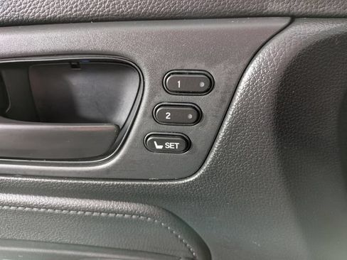 Used 2025 Honda Odyssey EX-L image 12