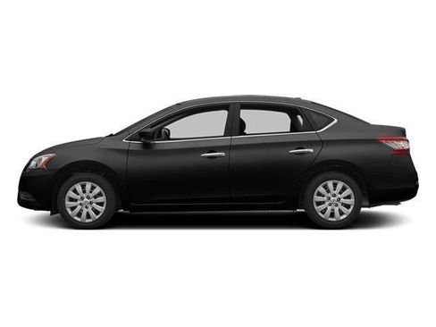 Used 2014 Nissan Sentra SL w/ Premium Package FWD image 2