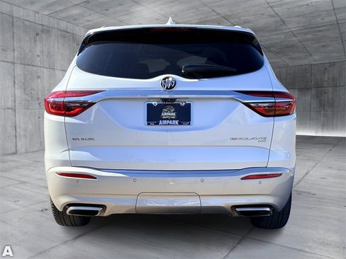 Used 2018 Buick Enclave Avenir w/ Avenir Technology Package image 6