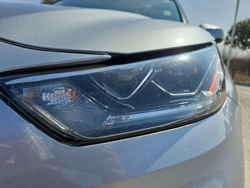 Used 2023 Toyota Highlander Limited image 32