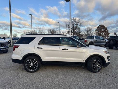 Used 2016 Ford Explorer Sport image 9