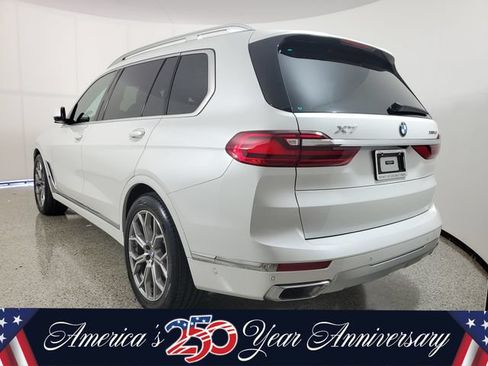 Used 2020 BMW X7 xDrive40i w/ Premium Package AWD/4WD image 3