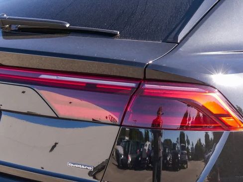 New 2026 Audi Q8 Premium Plus image 10