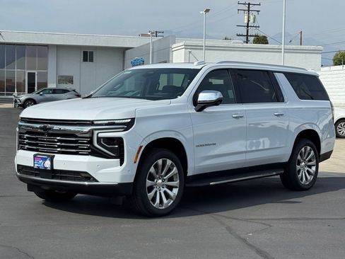 New 2026 Chevrolet Suburban Premier AWD/4WD image 3