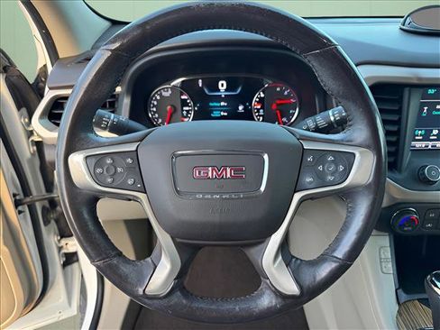 Used 2017 GMC Acadia Denali w/ Technology Package image 22
