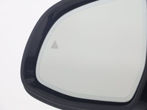 Used 2023 BMW X5 M50i w/ Executive Package image 28