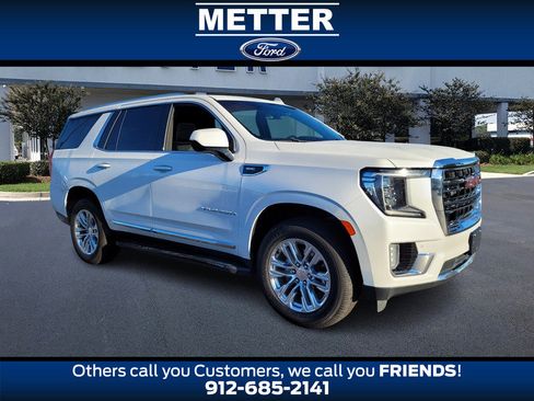 Used 2021 GMC Yukon SLT w/ Rear Media and Nav Package image 1