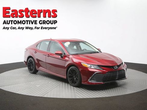 Used 2021 Toyota Camry XLE AWD/4WD image 49