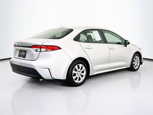Used 2024 Toyota Corolla LE FWD image 9