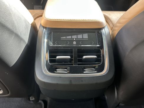 Used 2018 Volvo XC90 T6 Inscription w/ Convenience Package image 20