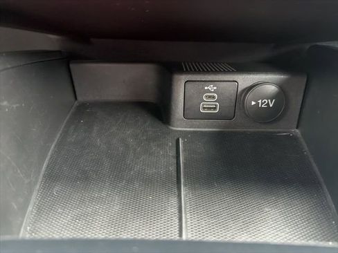 Used 2025 Ford Escape ST-Line Select image 32