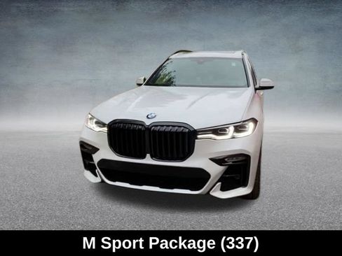 Used 2020 BMW X7 xDrive40i w/ M Sport Package AWD/4WD image 7