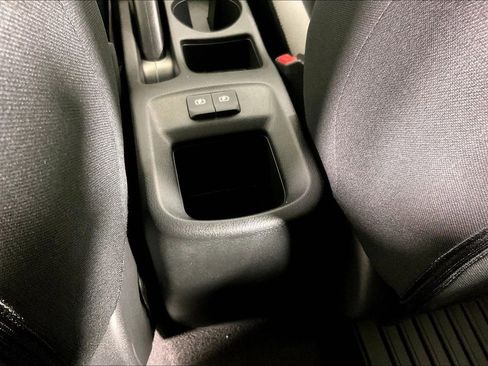 New 2025 Nissan Versa S w/ Trunk Package image 40