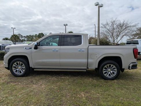 New 2026 GMC Sierra 1500 Denali w/ Technology Package AWD/4WD image 7