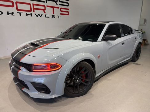 Used 2020 Dodge Charger SRT Hellcat w/ Harman/Kardon Audio Group image 2