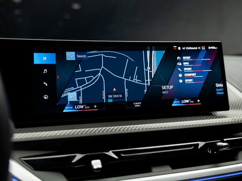 Used 2023 BMW XM AWD/4WD image 52