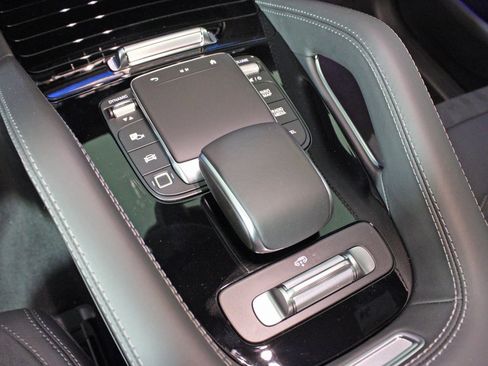 Certified 2025 Mercedes-Benz GLE 53 AMG GLE 53 AMGﾮ image 26