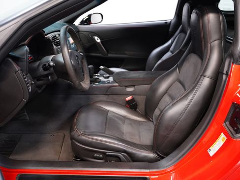 Used 2011 Chevrolet Corvette Z06 RWD image 30