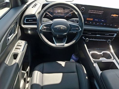 New 2026 Chevrolet Traverse LT w/ Midnight/Sport Edition AWD/4WD image 8