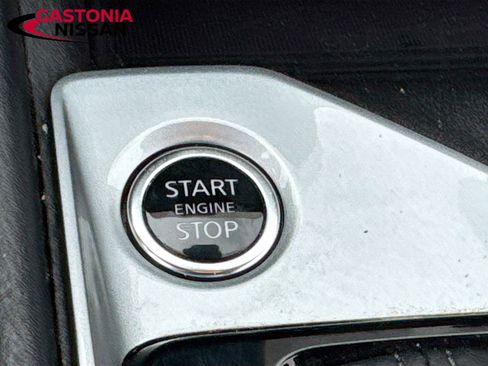 Used 2025 Nissan Altima 2.5 SV FWD image 26