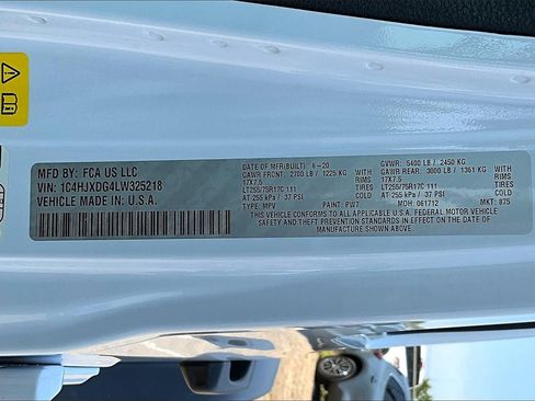 Used 2020 Jeep Wrangler Unlimited Willys image 35