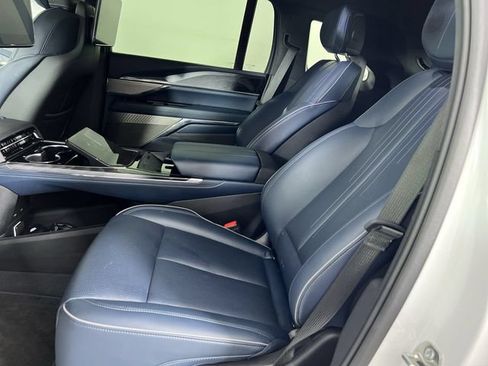 Certified 2025 Cadillac Escalade IQ Sport 2 AWD/4WD image 25