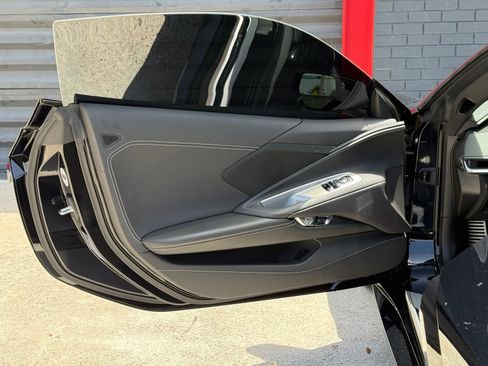 Used 2024 Chevrolet Corvette Stingray Coupe w/ 1LT RWD image 19