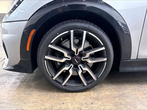 Certified 2025 MINI Cooper S FWD image 12