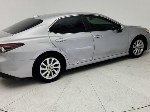 Used 2024 Toyota Camry LE w/ Convenience Package FWD image 8