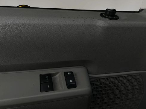 Used 2022 Ford E-350 and Econoline 350 Super Duty w/ Power Windows & Locks Group RWD image 28