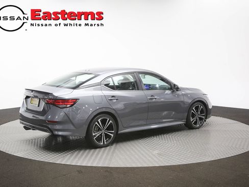 Used 2023 Nissan Sentra SR w/ SR Premium Package FWD image 42