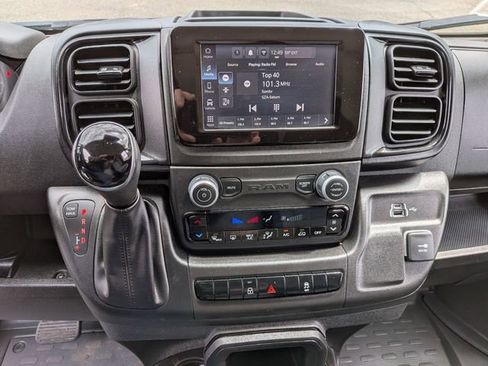 Used 2025 RAM ProMaster 2500 w/ Convenience Group FWD image 20