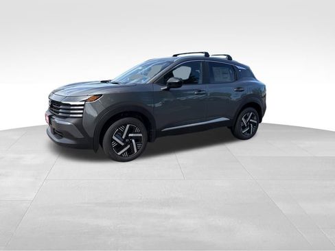 New 2026 Nissan Kicks SV w/ Charging Package image 8