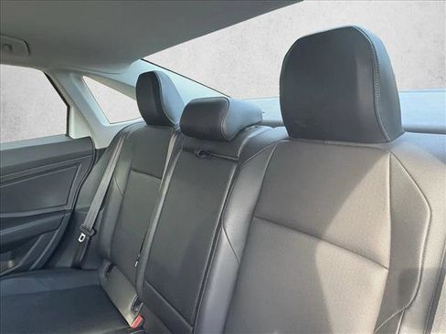 Used 2019 Volkswagen Jetta SEL image 15