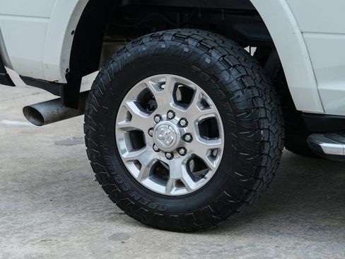 Used 2021 RAM 2500 Laramie AWD/4WD image 16