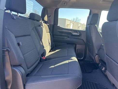 Used 2024 GMC Sierra 1500 Elevation image 19