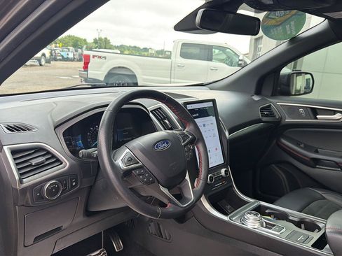 Used 2023 Ford Edge ST-Line AWD/4WD image 9