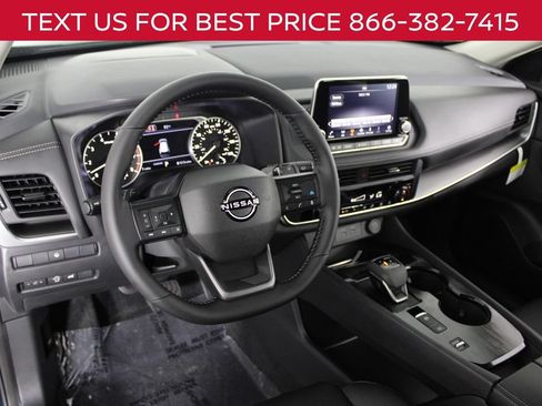 New 2026 Nissan Rogue Dark Armor FWD image 17