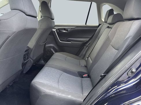 Used 2024 Toyota RAV4 XLE AWD/4WD image 29