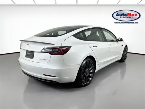 Used 2023 Tesla Model 3 Performance image 2