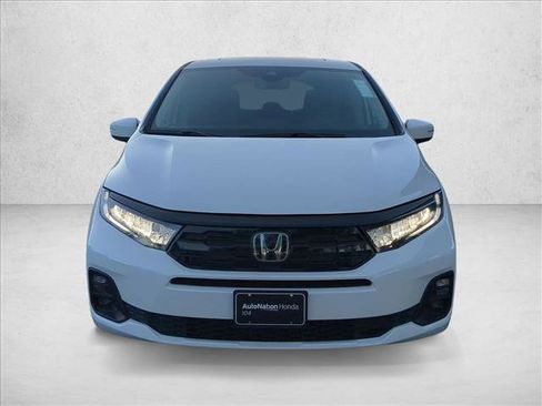 New 2026 Honda Odyssey Touring image 6