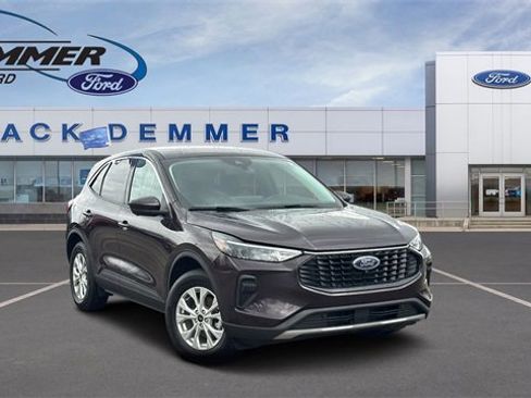 Certified 2023 Ford Escape Active w/ Tech Pack #2 image 1