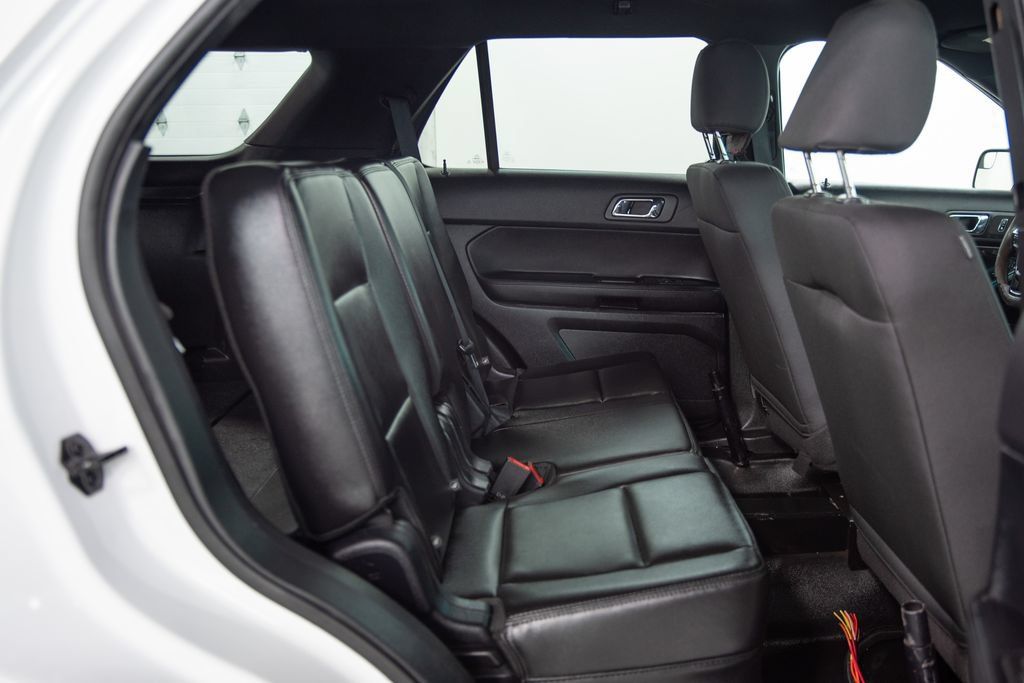 Used 2017 Ford Explorer 4WD Police Interceptor w/ Cargo Wiring Upfit Package image 16