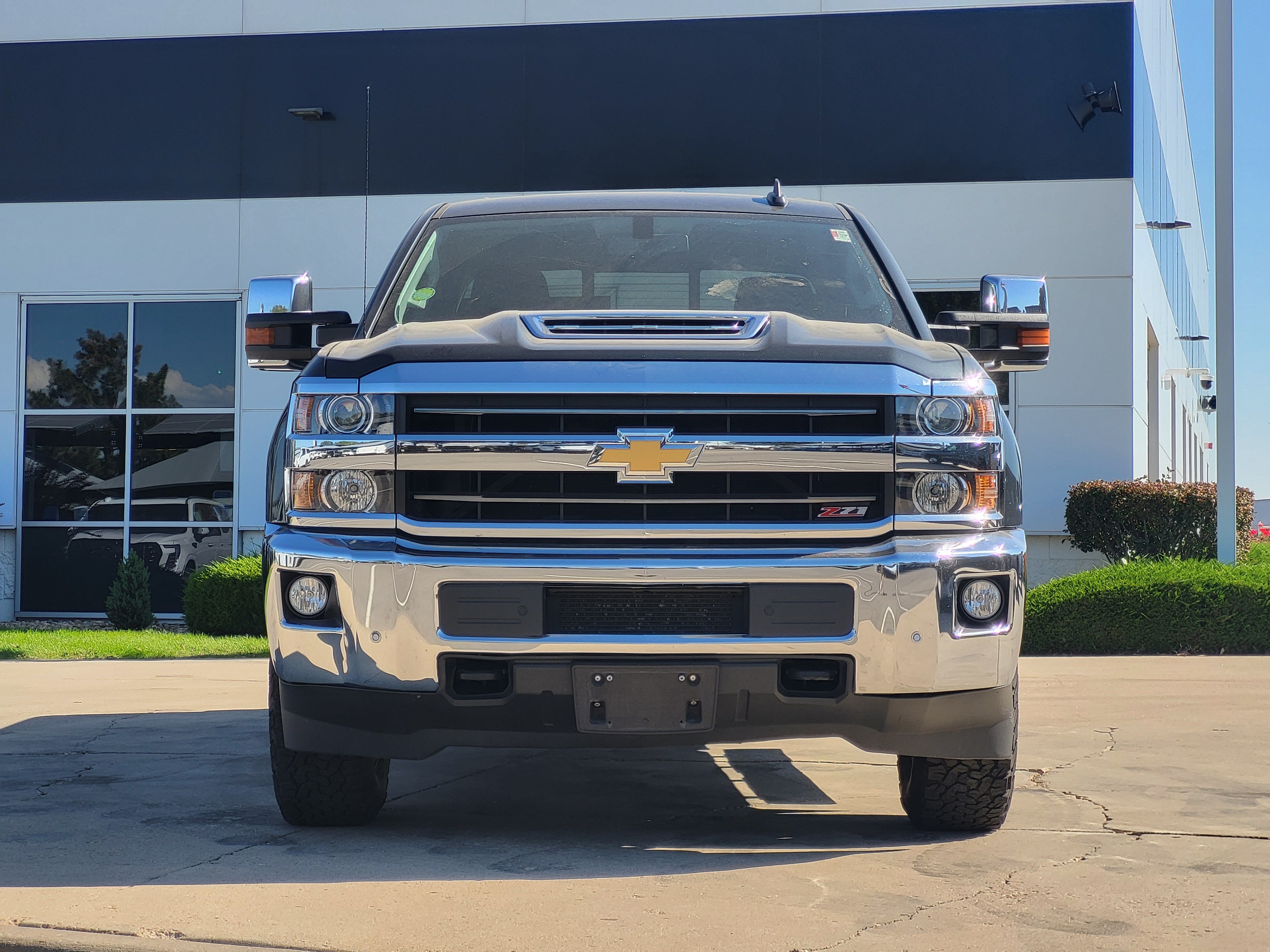 Used 2019 Chevrolet Silverado 2500 LTZ w/ Duramax Plus Package AWD/4WD image 8