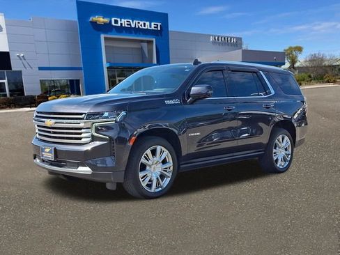 Used 2024 Chevrolet Tahoe High Country w/ Premium Package AWD/4WD image 34